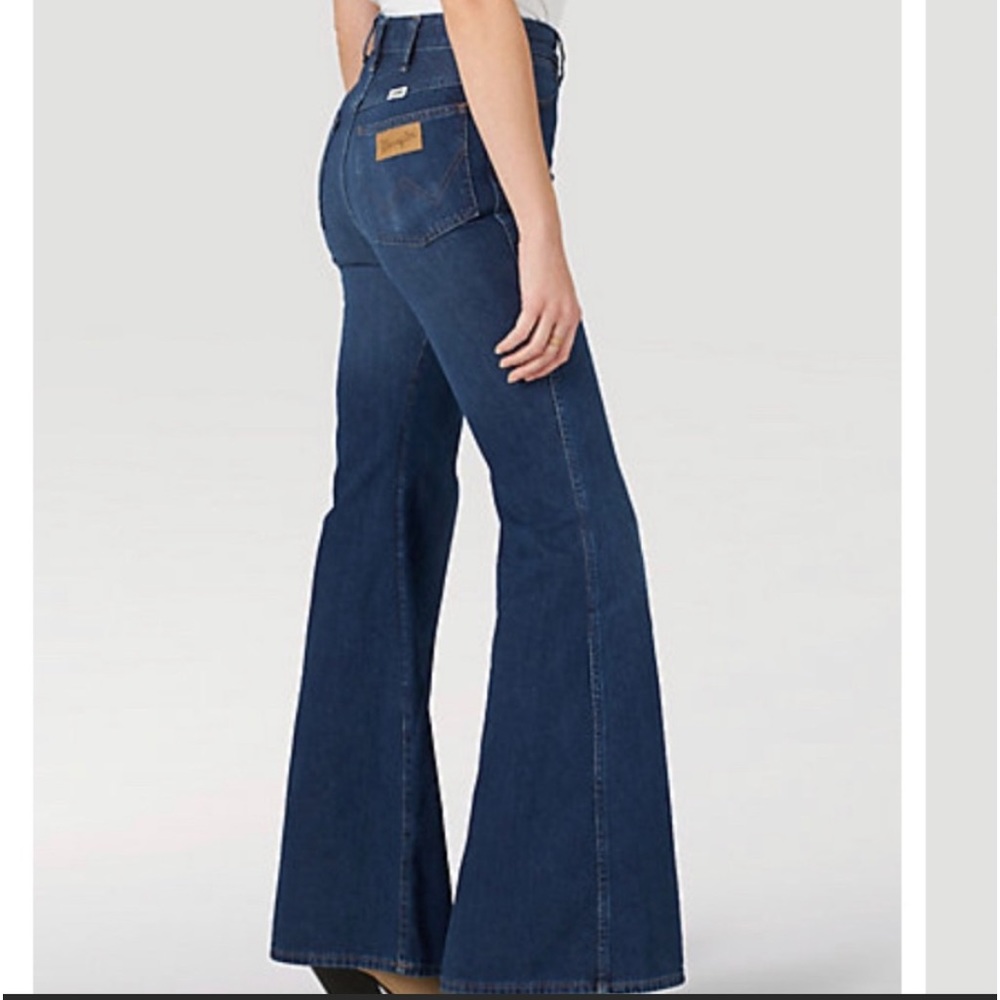 Wrangler Dark Blue High-Waist Flare Jeans